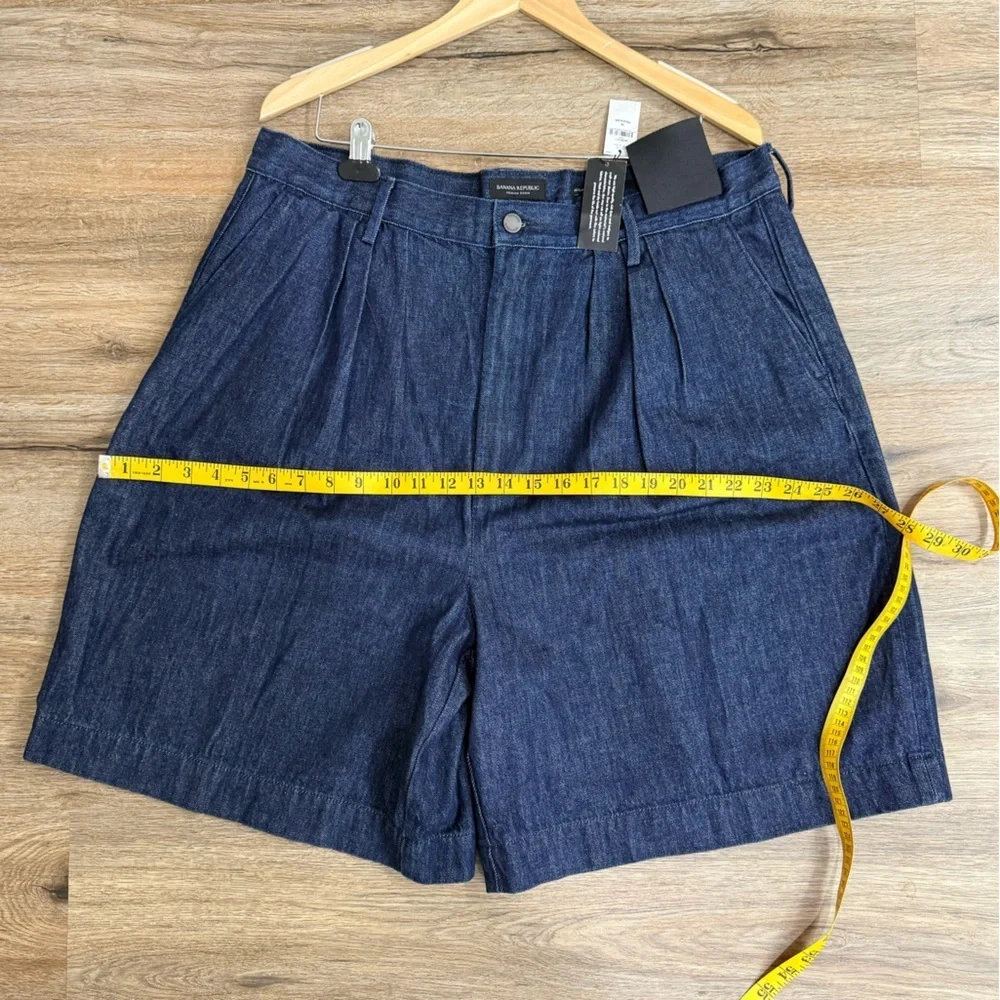Banana Republic Blue Jean Shorts High-Waisted Tailored Size 34 NWT